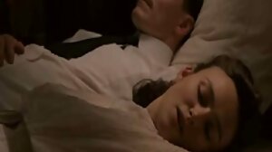 Natasza pozuje w filmoki erotyczne bieliźnie