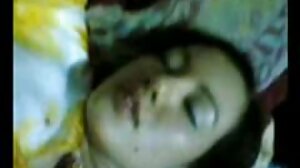 Drobne małe cycki azjatyckie mamuśki zdradza najlepszego przyjaciela film erotyczne męża