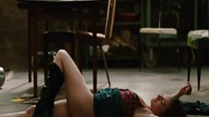 Naturalna cycata latynoska grzywka filmy eroryczne za darmo nad rzeką