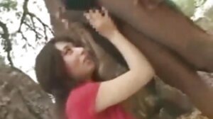 Seksowna turystka zostaje uzdrowiona przez kutasa film erotyczne lekarza