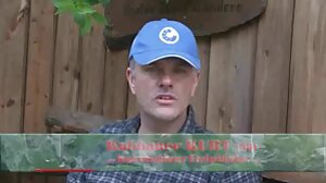 Śliczna nastolatka połyka duży filmiki erotyczne amatorskie ładunek świeżego nasienia