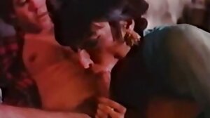 Blondynki kochają kutasa - drobna nastolatka Nicole Ray wie, jak służyć video erotyczne mężczyźnie