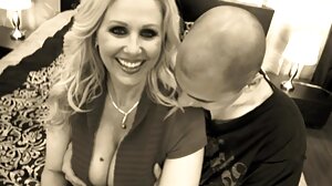 VIP4K.Miła blond laska Karina Grand chce spróbować dużego kutasa youtube filmy erotyczne