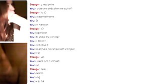 Drobna nastolatka filmy erotyczno za darmo dostaje ogromnego kutasa w sypialni